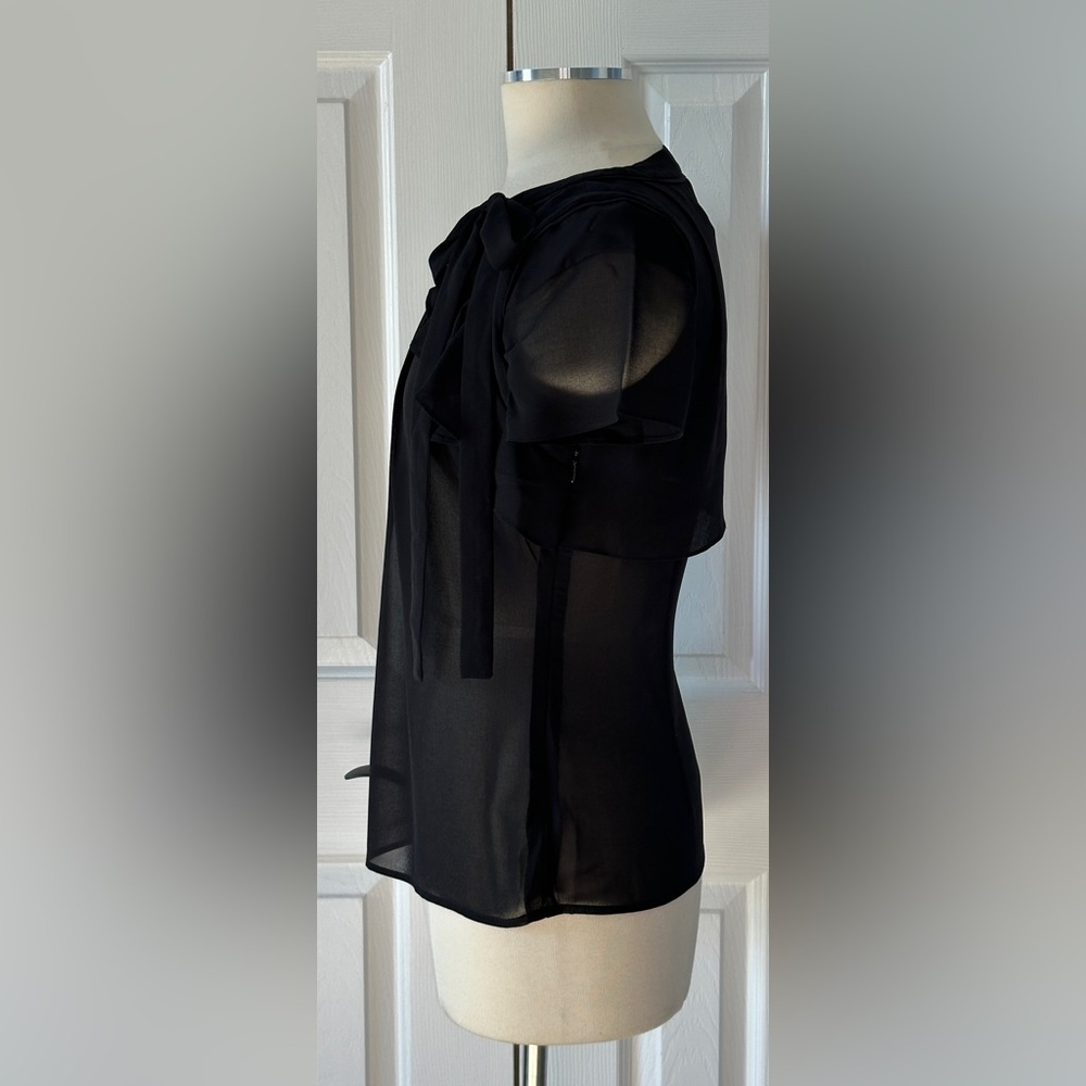 WD·NY Black Sheer Chiffon Ruffle Blouse Size 6 - Picture 3 of 4